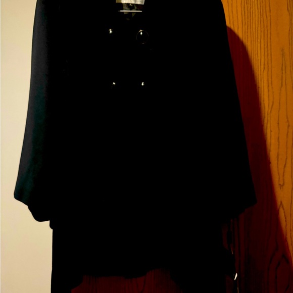 NEW Tahari Arthur S. Levine Women's 2-Piece Skirt Suit, Size 4 Black - Picture 1 of 6